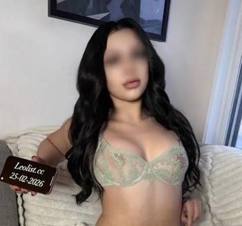 Sabrina, 21 Latino/Hispanic female escort, Windsor