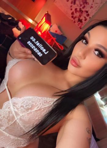 Nikki lane, 23 Latino/Hispanic female escort, Windsor